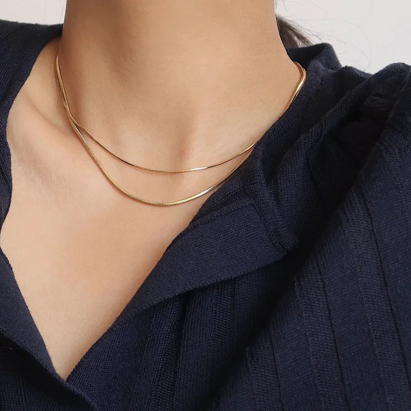 Elegant layered chain necklace