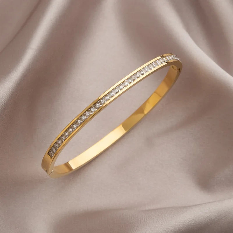 1pc Titanium Steel Gold Bracelet,